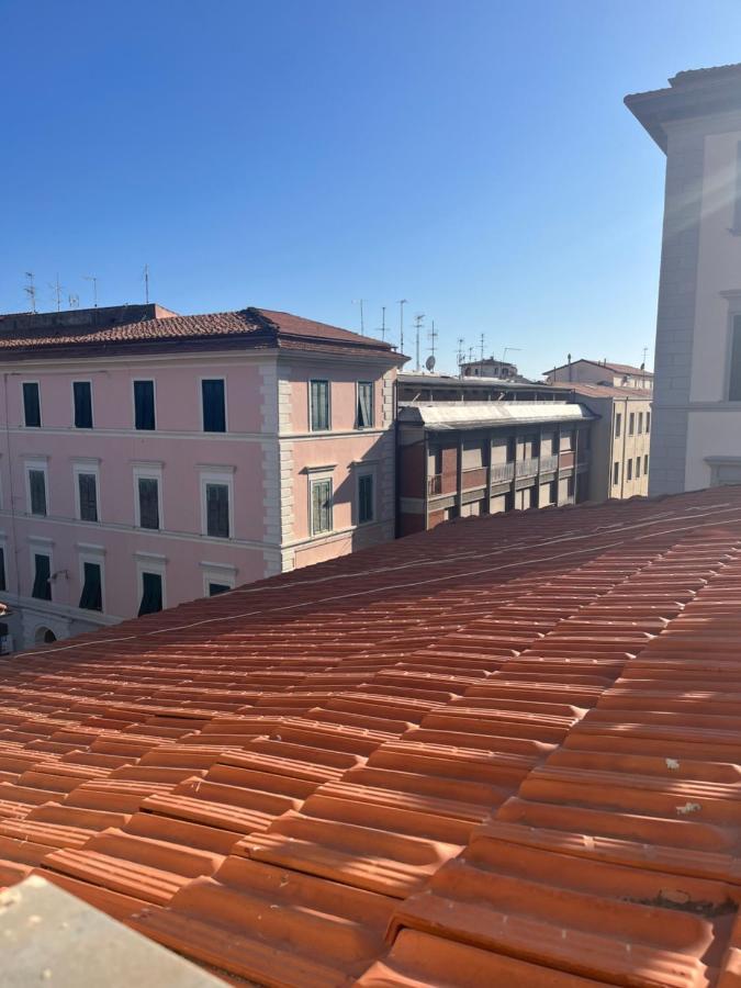 Faro B&B Livorno Esterno foto
